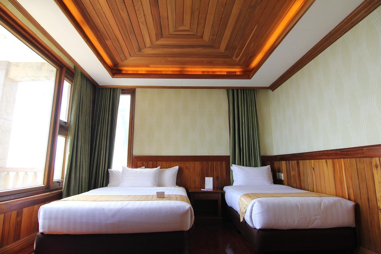 Alta D' Tagaytay Hotel Tagaytay City Exteriör bild