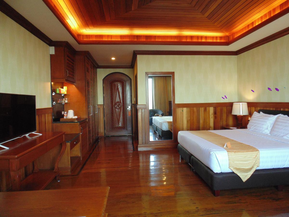 Alta D' Tagaytay Hotel Tagaytay City Exteriör bild