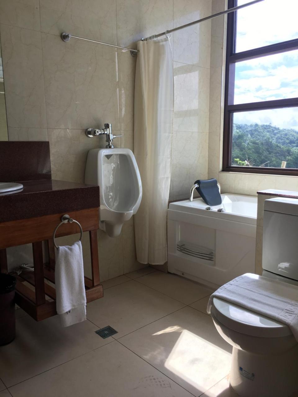 Alta D' Tagaytay Hotel Tagaytay City Exteriör bild